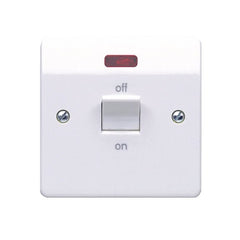 32 Amp DP Switch - Sq (MK K5105WHI )